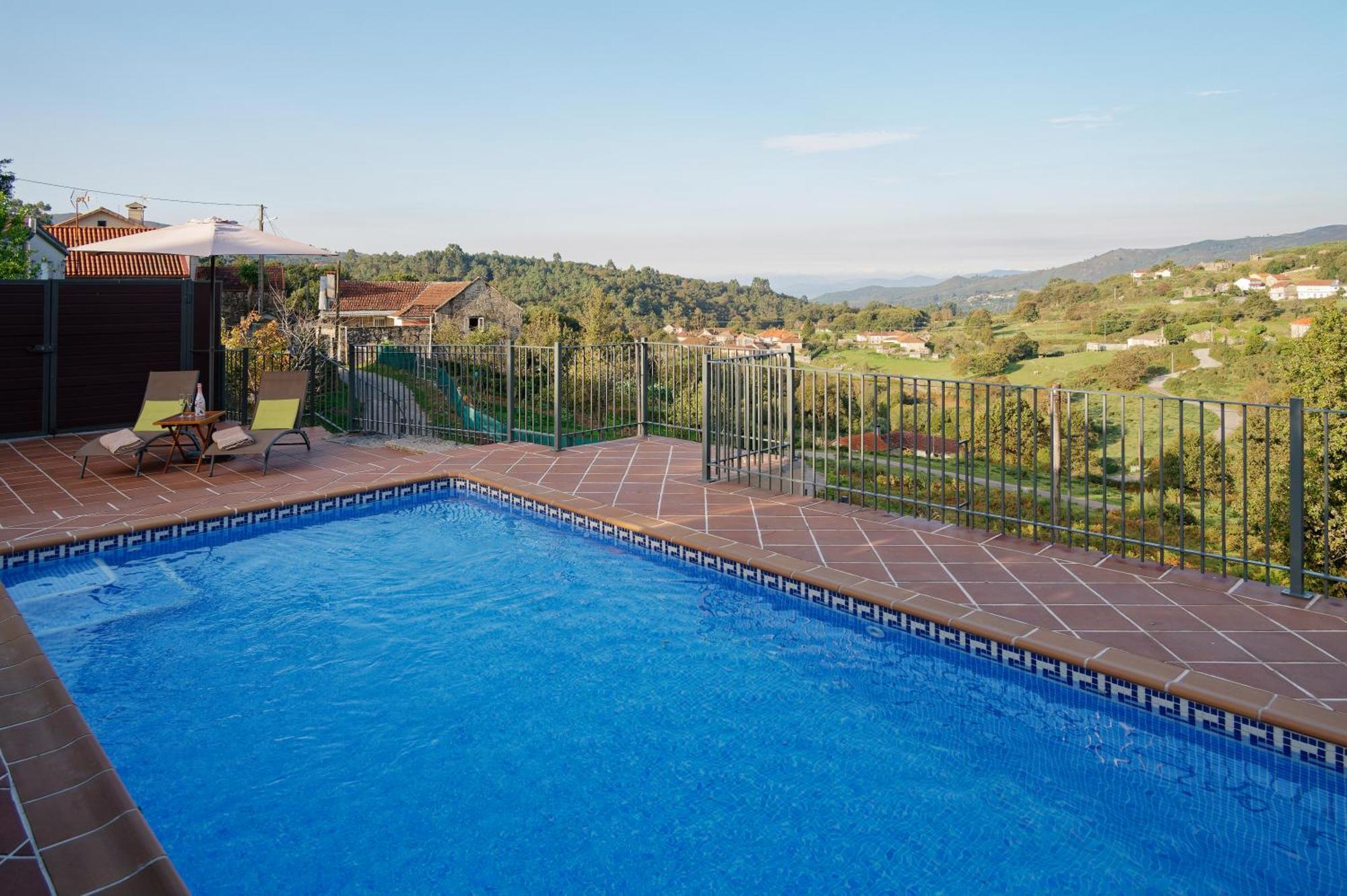 Casa Del Ingles - Luxury Private Villa & Pool In Rural Valley Pontevedra Exterior photo